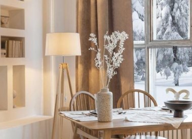 Stojací lampa LE ROY – elegance v&nbsp;přírodních tónech