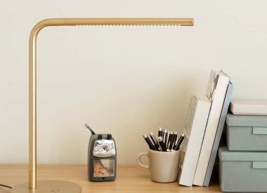 Stolní lampa Umage Omni